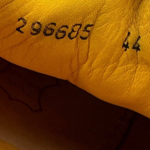 Undandy Oxford Classic Men Size 10 Lace Up Dress Shoes Tan Brown Suede - Picture 12 of 13